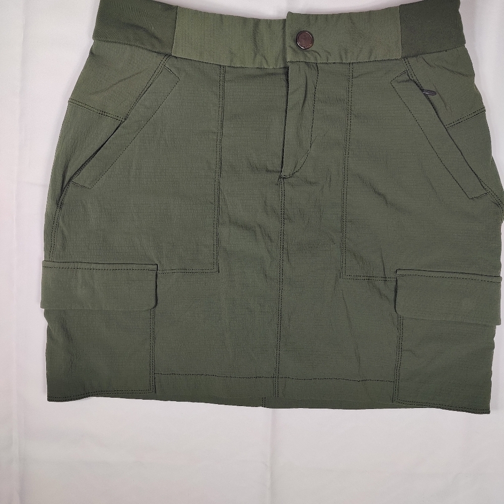 Athleta Trekkie Skort Skirt Olive Khaki Green Size 4 Tennis Athleisure Outdoors - Picture 2 of 13